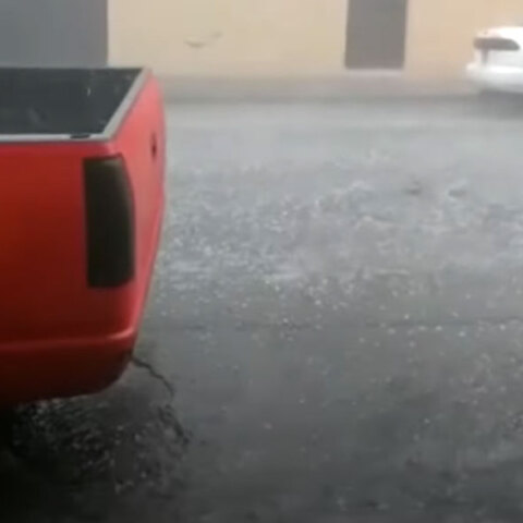 Τι κι αν έχει μπει το καλοκαίρι 2020: Στο Μεξικό ρίχνει χαλάζι