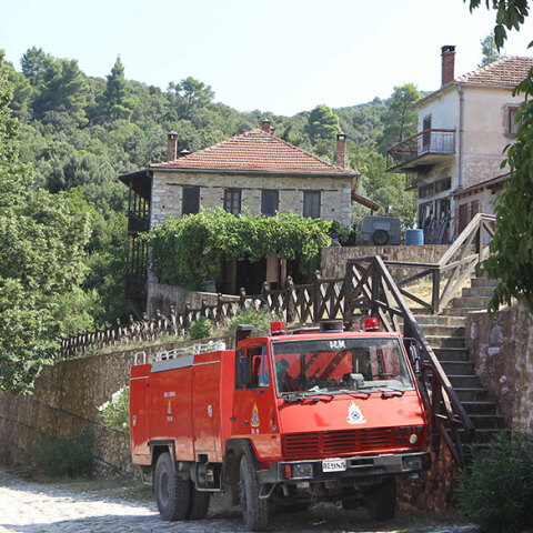 Πυρκαγιά στο Άγιο Όρος - Η μονή Χιλανδαρίου