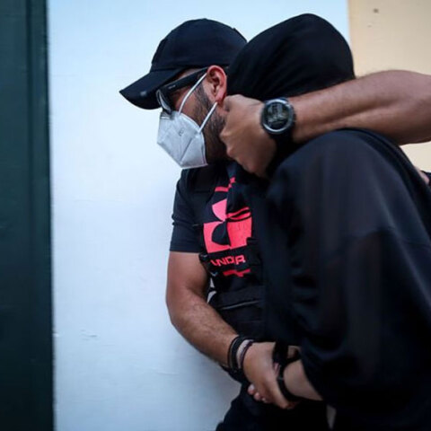 Επίθεση με βιτριόλι: Η 35χρονη είχε εμμονή και με μια μελαχρινή γυναίκα