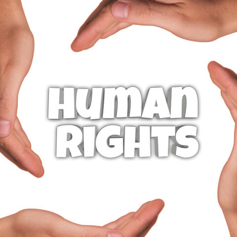 Ανθρώπινα Δικαιώματα 