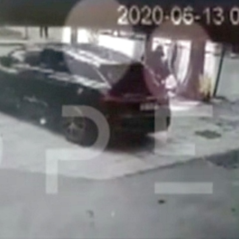 Βίντεο-ντοκουμέντο: Η στιγμή που η απαγωγέας αφήνει τη Μαρκέλλα