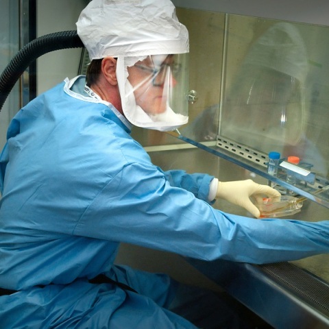 Ερευνητής σε εργαστήριο