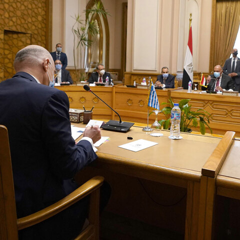 Στην Αίγυπτο ο Νίκος Δένδιας για διαπραγματεύσεις σχετικά με την ΑΟΖ