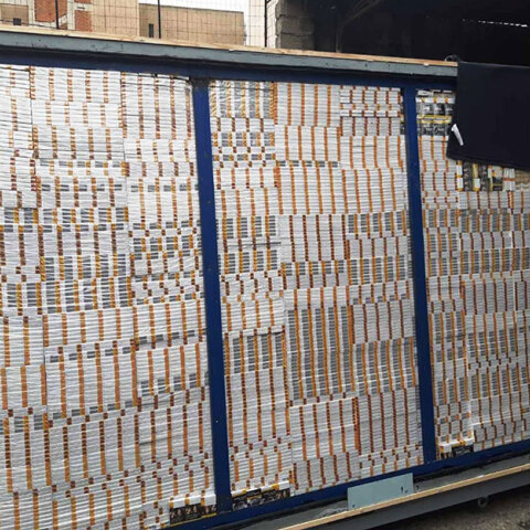 Ανοικτή πληγή για το Δημόσιο τα λαθραία τσιγάρα