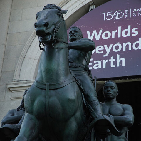 Ο έφιππος Ρούζβελτ στο Μουσείο Φυσικής Ιστορίας 