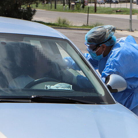 Το πρώτο "drive through testing"