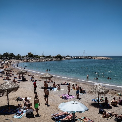 ΠΑΡΑΛΙΑ ΓΛΥΦΑΔΑΣ