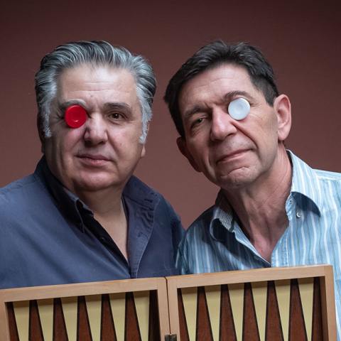 Ο Ιεροκλής Μιχαηλίδης κι ο Γεράσιμος Σκιαδάρέσης ξεκινούν περιοδεία σε όλη την Ελλάδα με το «Τάβλι» του Δημήτρη Κεχαΐδη