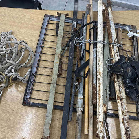 Σιδερολοστοί και αυτοσχέδια σουβλιά σε κελιά στις φυλακές Κορυδαλλού