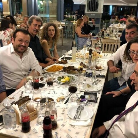 Ο Παύλος Πολάκης σε έξοδο για την ονομαστική του γιορτή