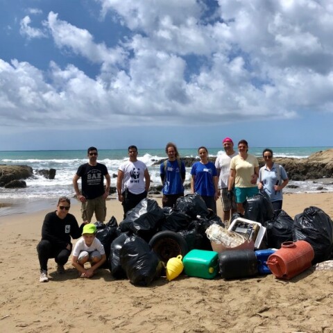 Καθαρισμός παραλίας Σεκανίων στη Ζάκυνθο
