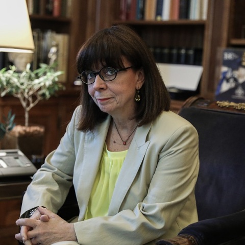 Κατερίνα Σακελλαροπούλου