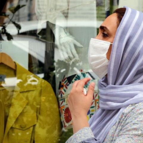 Στο Ιράν καταγράφηκαν 160 θάνατοι από κορωνοϊό τις τελευταίες 24 ώρες 