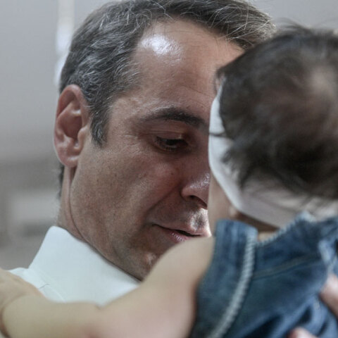 Ο Πρωθυπουργός Κυριάκος Μητσοτάκης, επισκεφθηκε το Κέντρο Προστασίας Παιδιού Αττικής «Η Μητέρα» και απευθύνε ομιλία στην εκδήλωση για το νέο πλαίσιο για τις αναδοχές και υιοθεσίες. Τετάρτη 8 Ιουλίου 2020 