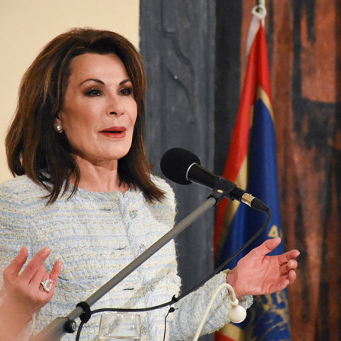 Γιάννα Αγγελοπούλου - Θλίψη και οργή για τη μετατροπή της Αγίας Σοφίας σε τζαμί