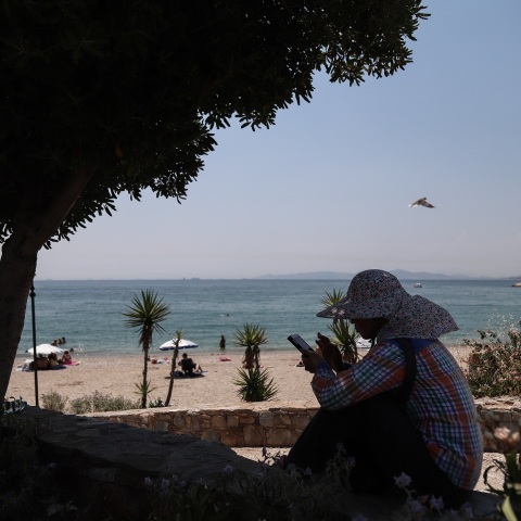 Το τελευταίο εικοσιτετράωρο, μία 65χρονη γυναίκα, ένας 76χρονος άνδρας, και ένας 74χρονος έχασαν τη ζωή τους από πνιγμό σε Χαλκιδική, Πιερία και Ωρωπό 