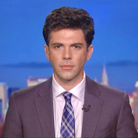 Με μια δήλωση του από τις Ηνωμένες Πολιτείες, ο δημοσιογράφος Θάνος Δημάδης απαντά στους ισχυρισμούς του Νίκου Παππά