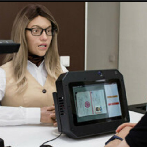 Ρομπότ - δημόσια υπάλληλος στη Σιβηρία