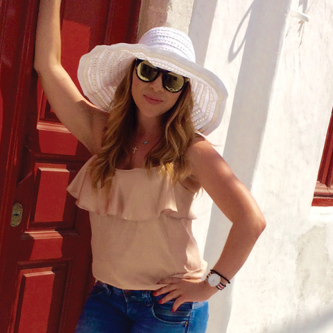 Η Λέσβος της Κατερίνας Λένη