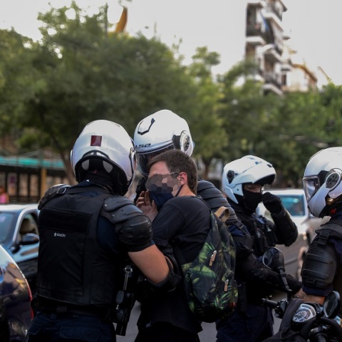 ΣΥΛΛΗΨΕΙΣ ΔΙΑΔΗΛΩΤΩΝ ΣΤΗΝ ΟΔΟ ΠΑΤΗΣΙΩΝ ΜΕΤΑ ΤΗΝ ΟΛΟΚΛΗΡΩΣΗ ΤΗΣ ΑΝΤΙΦΑΣΙΣΤΙΚΗΣ ΣΥΓΚΕΝΤΡΩΣΗΣ ΣΤΗΝ ΠΛΑΤΕΙΑ ΒΙΚΤΩΡΙΑΣ