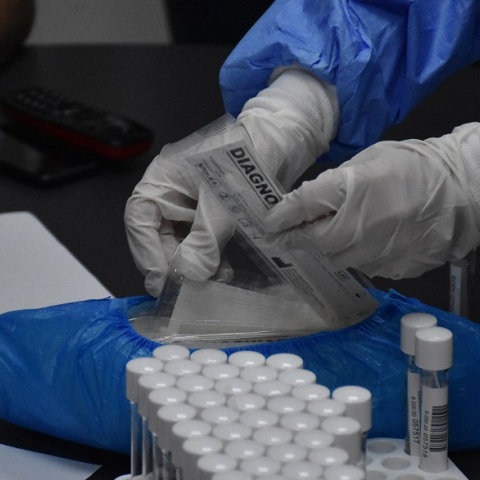 τεστ για τον κορωνοϊό