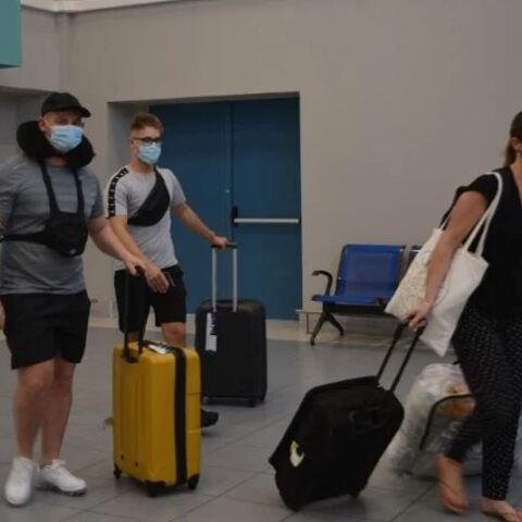 Τουρίστες στην Ζάκυνθο 