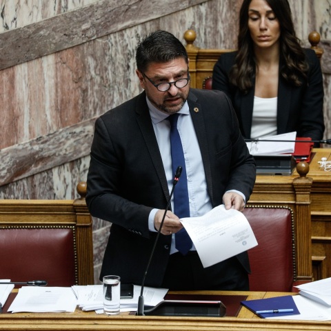 Ο υφυπουργός Προστασίας του Πολίτη προαναγγέλλει αυστηρές κυρώσεις προς όσους δεν τηρούν τα μέτρα για τον κορωνοϊό το επόμενο διάστημα