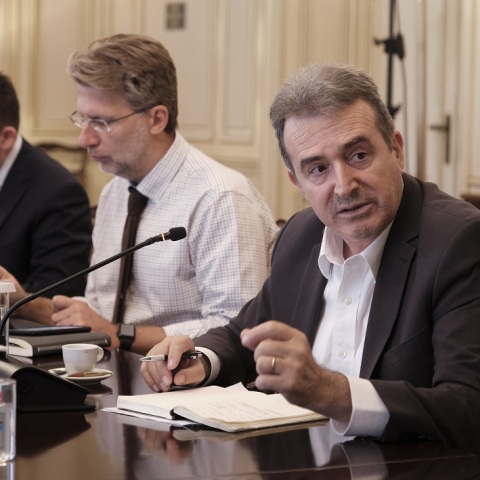 Στη Ζάκυνθο για σειρά επαφών σχετικά με την καταπολέμηση της εγκληματικότητας του νησιού βρέθηκε ο υπουργός Προστασίας του Πολίτη, Μιχάλης Χρυσοχοΐδης