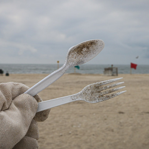 10 απλοί και εύκολοι για να ελαττώσεις το πλαστικό σου αποτύπωμα στον πλανήτη