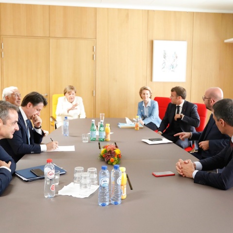 Ο Πρωθυπουργός Κυριάκος Μητσοτάκης στην τρίτη ημέρα της Συνόδου Κορυφής στις Βρυξέλλες για το Ταμείο Ανάκαμψης από την οικονομική κρίση του Covid 19 και το Πολυετές Δημοσιονομικό Πλαίσιο 2021-2027