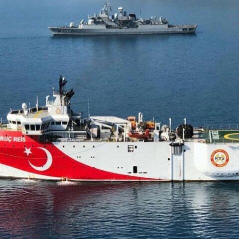 Oruc Reis © EPA/TURKISH DEFENCE MINISTER  