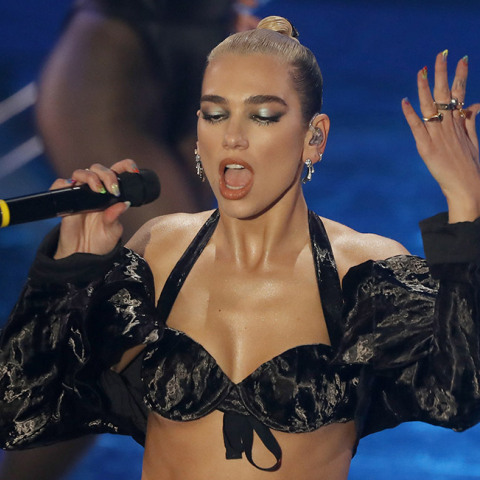 Η βρετανίδα σταρ της ποπ, Dua Lipa