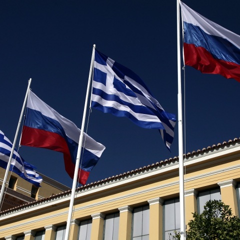 Ελληνικές και ρωσικές σημαίες στο Ζάππειο 