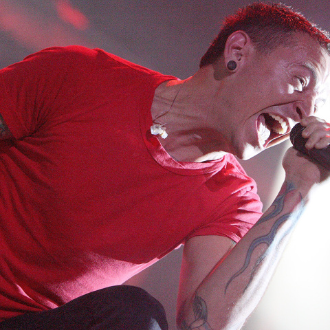 Ο τραγουδιστής των Linkin Park Chester Beninngton 