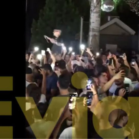 Νέες εικόνες συνωστισμού σε μαγαζί στον Ωρωπό που τραγούδησε ο ράπερ Snik