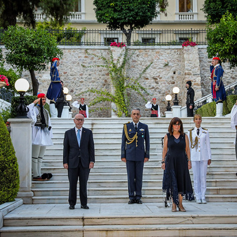 ΔΕΞΙΩΣΗ ΣΤΟ ΠΡΟΕΔΡΙΚΟ ΜΕΓΑΡΟ ΓΙΑ ΤΗΝ 46Η ΕΠΕΤΕΙΟ ΑΠΟ ΤΗΝ ΑΠΟΚΑΤΑΣΤΑΣΗ ΤΗΣ ΔΗΜΟΚΡΑΤΙΑΣ ΤΗΝ ΧΩΡΑ