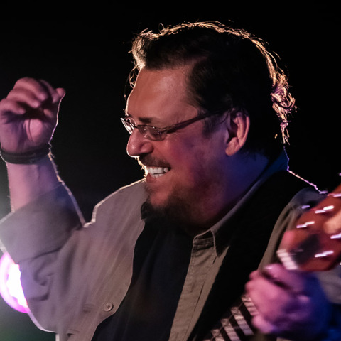 Αφιέρωμα στον Λαυρέντη Μαχαιρίτσα στον Κήπο του Μεγάρου