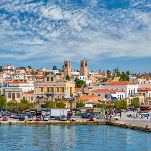 Το λιμάνι της Αίγινας