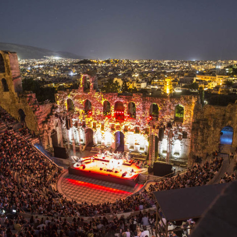Η ΒΙΚΟΣ Α.Ε. ανακοινώνει την συνεργασίας της με το Φεστιβάλ Αθηνών & Επιδαύρου, ενός από τους σημαντικότερους και πιο διαπρεπείς πολιτιστικούς θεσμούς.