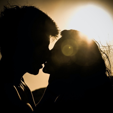 Ζευγάρι φιλιέται