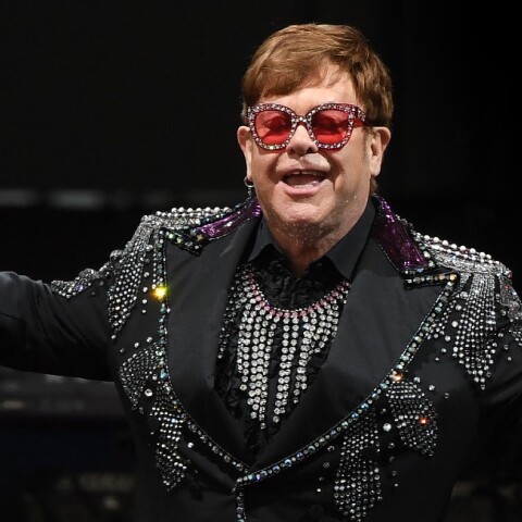 Έλτον Τζον: Γιόρτασε τα 30 χρόνια αποχής του από ποτό και ουσίες