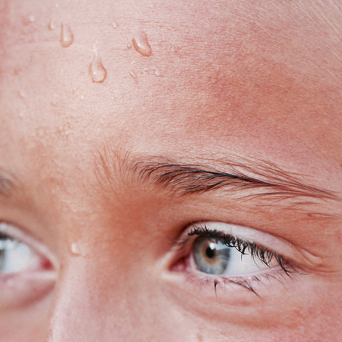 Τι μπορείτε να κάνετε αν ιδρώνετε πολύ