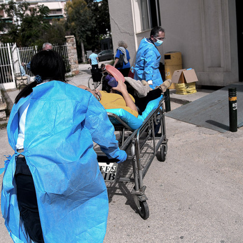 Κρούσματα κορωνοϊύ 