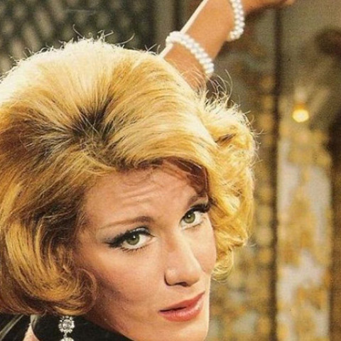 Μαίρη Χρονοπούλου 