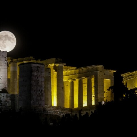 Πανσέληνος Αυγούστου: 77 αρχαιολογικοί χώροι να την απολαύσουμε