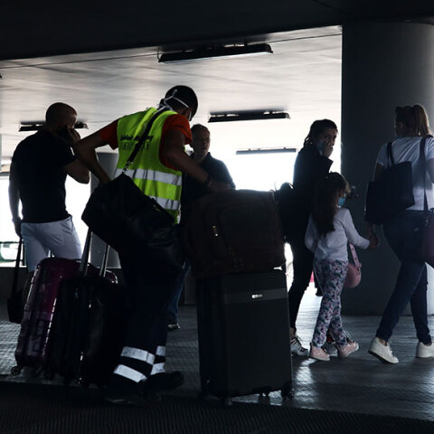 Έρχεται τεστ μοριακής ανίχνευσης του κορωνοϊού στο αεροδρόμιο «Μακεδονία»