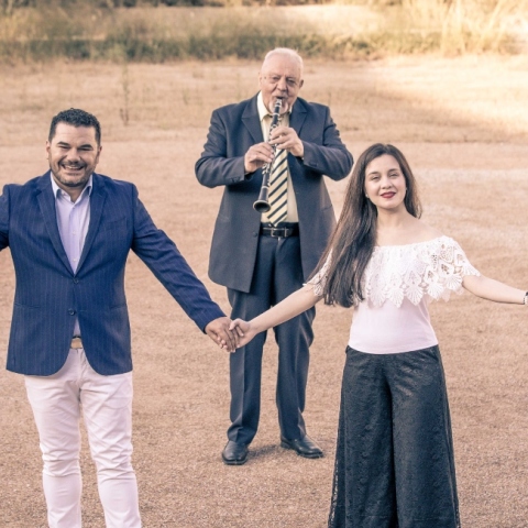 «Ανάσες στον χρόνο…» με τον Πετρολούκα Χαλκιά, την Αρετή Κετιμέ και τον Κώστα Μήτση στο Κηποθέατρο Πρέβεζας