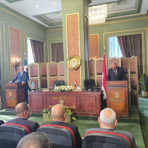 Υπεγράφη στο Κάιρο η συμφωνία Ελλάδας - Αιγύπτου για την ΑΟΖ