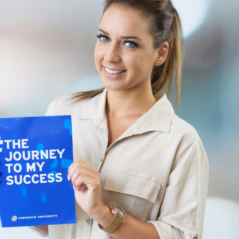 Με διαδικτυακή αποφοίτηση ολοκληρώθηκε το ακαδημαϊκό έτος του Πανεπιστημίου Frederick στην Κύπρο. 