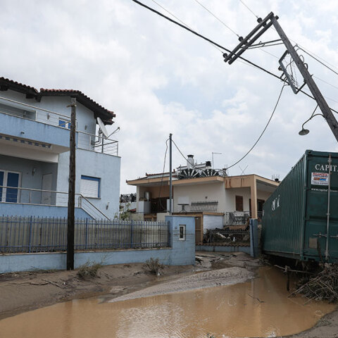 Δεν λειτούργησε το «112» στην κακοκαιρία στην Εύβοια